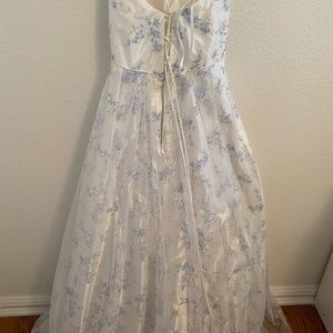 Flowy Prom dress Blue and White